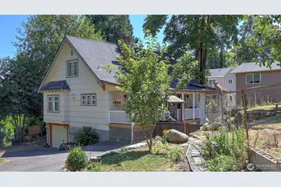 10003 15th Avenue S, Seattle, WA 98168 - Photo 4