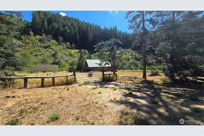 8925 Merry Canyon Road, Leavenworth, WA 98826 - Photo 1