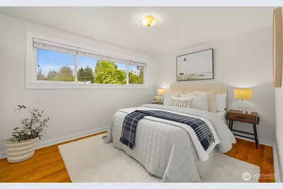 1315 102nd Avenue NE, Bellevue, WA 98004 - Photo 16