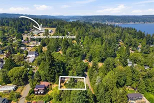 18689 2nd Ave NE, Suquamish, WA 98392 - Photo 2