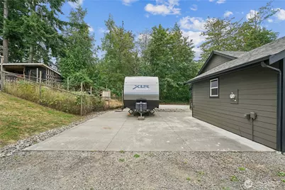 14206 253rd Avenue E, Buckley, WA 98321 - Photo 6