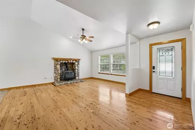 14206 253rd Avenue E, Buckley, WA 98321 - Photo 8