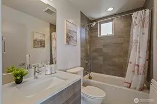 2337 W Plymouth St, Seattle, WA 98199 - Photo 18