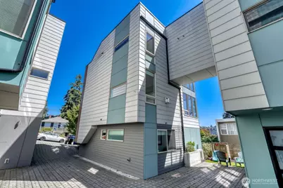 2337 W Plymouth Street, Seattle, WA 98199 - Photo 32