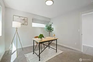 2337 W Plymouth St, Seattle, WA 98199 - Photo 28