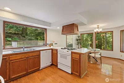 14629 255th Avenue SE, Issaquah, WA 98027 - Photo 6