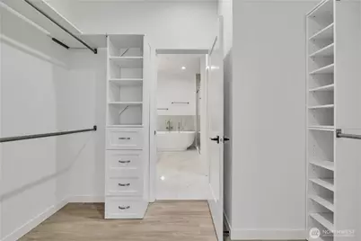 1778 A Alki Avenue SW, Seattle, WA 98116 - Photo 20