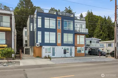 1778 A Alki Avenue SW, Seattle, WA 98116 - Photo 4