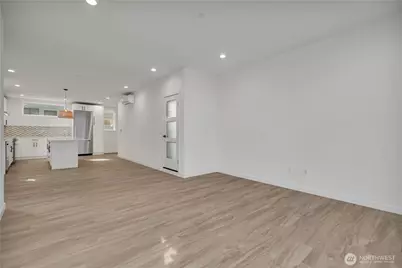 1778 A Alki Avenue SW, Seattle, WA 98116 - Photo 32