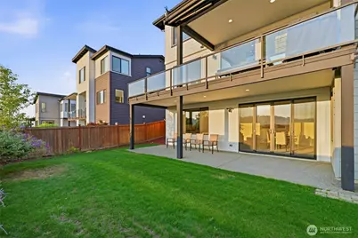 3927 Park Avenue N, Renton, WA 98056 - Photo 40