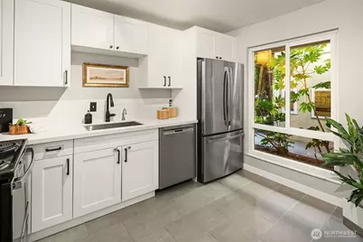 1606 103rd Place NE #K5, Bellevue, WA 98004 - Photo 8