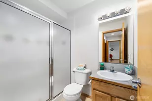 9517 35th Ave NE, Seattle, WA 98115 - Photo 20
