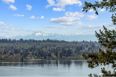 4725 W Mercer Way, Mercer Island, WA 98040 - Photo 10