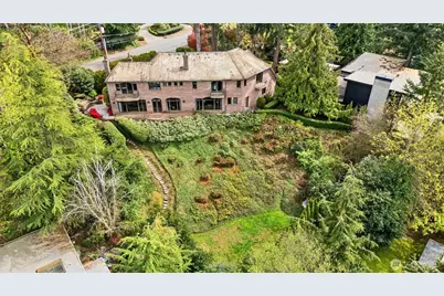 4725 W Mercer Way, Mercer Island, WA 98040 - Photo 38