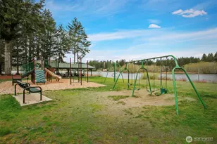 3976 NW Cutthroat Ct, Bremerton, WA 98312 - Photo 36