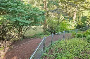 3883 Cindy Ln, Bellingham, WA 98226 - Photo 32