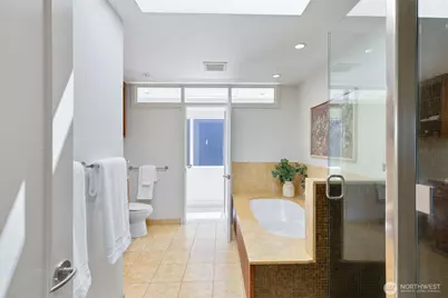 1819 39th Avenue E, Seattle, WA 98112 - Photo 24