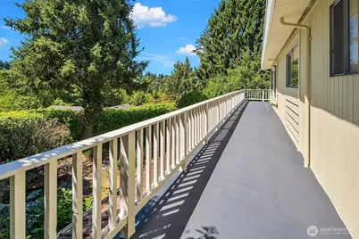 3621 81st Avenue SE, Mercer Island, WA 98040 - Photo 12