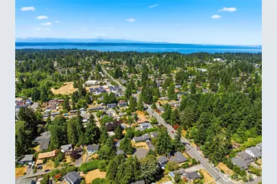 22022 78th Place W, Edmonds, WA 98026 - Photo 38