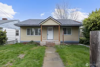 5752 NE 62nd Street, Seattle, WA 98115 - Photo 1