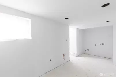 9617 15th Avenue NE, Seattle, WA 98115 - Photo 14