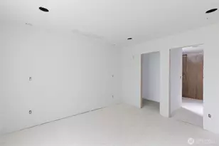 9617 15th Ave NE, Seattle, WA 98115 - Photo 18