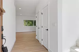 6015 67th Ave NE, Marysville, WA 98270 - Photo 2