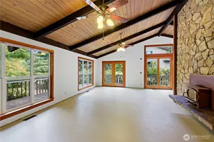 12901 Sunrise Drive NE, Bainbridge Island, WA 98110 - Photo 18