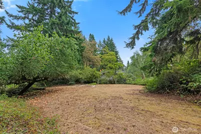 12901 Sunrise Drive NE, Bainbridge Island, WA 98110 - Photo 40