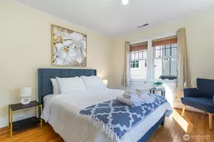 710 10th Ave E, Seattle, WA 98102 - Photo 16