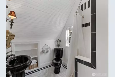 519 Talbott Street, La Conner, WA 98257 - Photo 22
