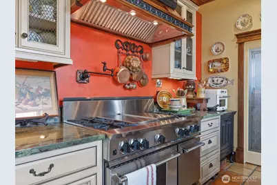 519 Talbott Street, La Conner, WA 98257 - Photo 8