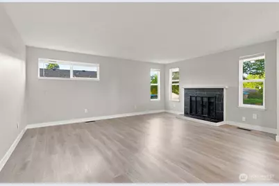 483 NE Conifer Drive, Bremerton, WA 98311 - Photo 4