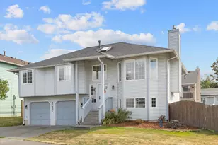 27401 Church Creek Loop NW, Stanwood, WA 98292 - Photo 2