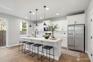18527 Meridian Avenue SE, Bothell, WA 98012 - Photo 10