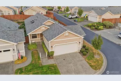 3831 68th Avenue W, Tacoma, WA 98466 - Photo 2