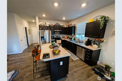 18709 Lipoma Place E, Puyallup, WA 98374 - Photo 10