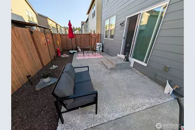 18709 Lipoma Place E, Puyallup, WA 98374 - Photo 24