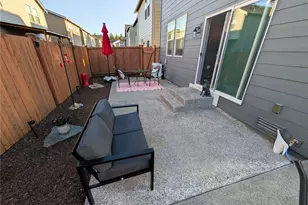 18709 Lipoma Pl E, Puyallup, WA 98374 - Photo 24