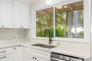 11903 NE 142nd Pl, Kirkland, WA 98034 - Photo 16