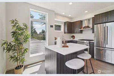 9032 14th Avenue NW #D, Seattle, WA 98117 - Photo 12