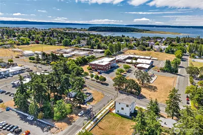 55 NE Kettle Street #A2, Oak Harbor, WA 98277 - Photo 2