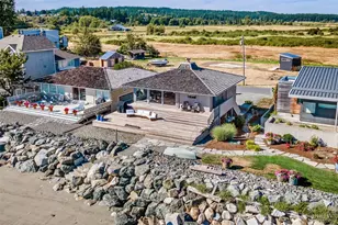 2556 Sunlight Beach Rd, Clinton, WA 98236 - Photo 34