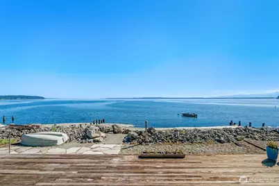 2556 Sunlight Beach Road, Clinton, WA 98236 - Photo 24