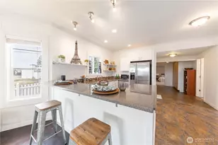 226 N 5th St, Mount Vernon, WA 98273 - Photo 4