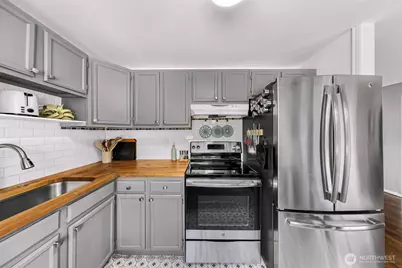 612 S 188th Street, Burien, WA 98148 - Photo 12