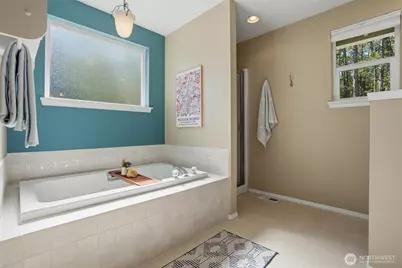 895 NW Pioneer Hill Road, Poulsbo, WA 98370 - Photo 28