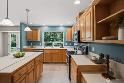 895 NW Pioneer Hill Road, Poulsbo, WA 98370 - Photo 18