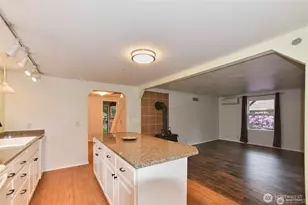 21005 55th Ave SE, Woodinville, WA 98072 - Photo 6