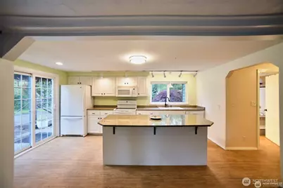 21005 55th Avenue SE, Woodinville, WA 98072 - Photo 4